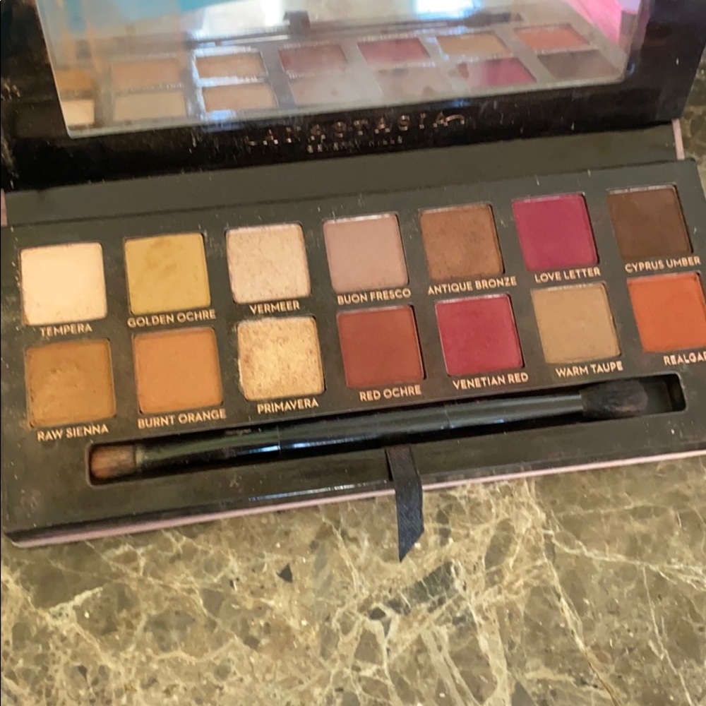 Modern Renaissance Eyeshadow Palette